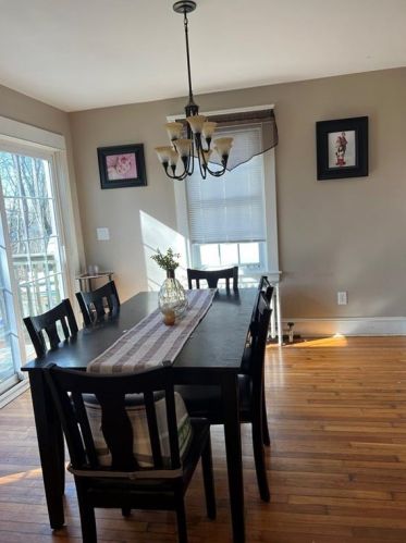 49 Dewey Ave, Tiverton, RI 02878-2005