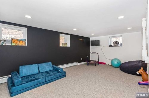 97 Roosevelt Ave, Paterson NJ  07506-0015 exterior