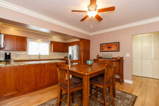 943 Fairview St, Burbank, CA 91505-2610