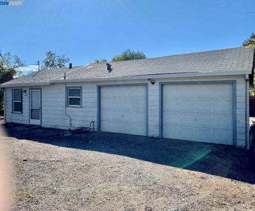 561 M St, Livermore, CA 94550-4420