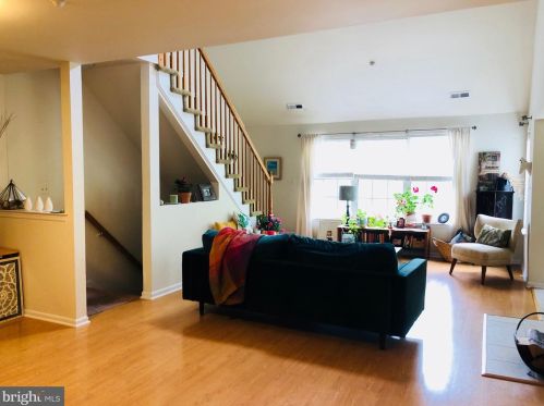 625 Brickhouse Rd, Princeton NJ  08540-7348 exterior