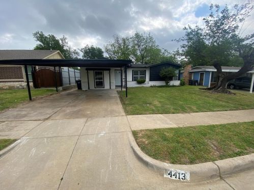 4413 Carmel Ave, Fort Worth TX  76119-3851 exterior