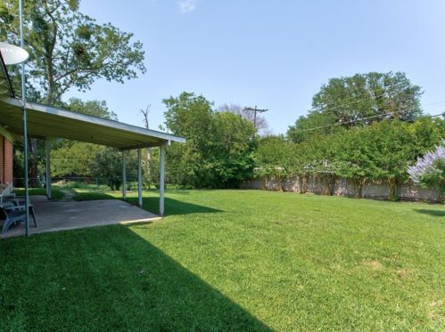 5621 Wedgworth Rd, Fort Worth TX  76133-2806 exterior