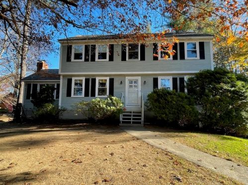 132 Fordway Ext, Derry, NH 03038-4383