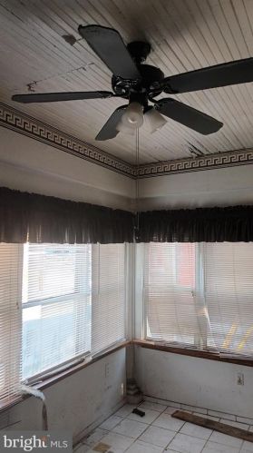 1140 56th St, Philadelphia, PA 19143-4043