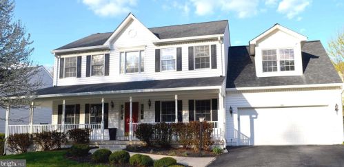 16057 Hayes Ln, Woodbridge, VA 22191-4540