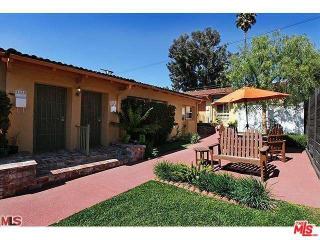 3315 Berkeley Ave, Los Angeles CA  90026-1601 exterior