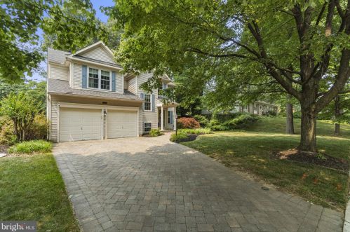 244 Kennedy Dr, Severna Park, MD 21146-3042