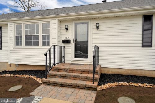 103 Nancy Dr, Trenton, NJ 08619-1531