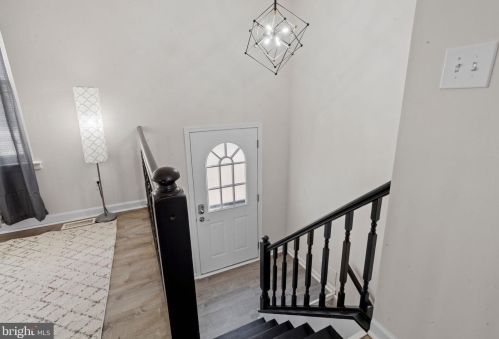 8335 Collins Ave, Camden NJ  08109-3568 exterior