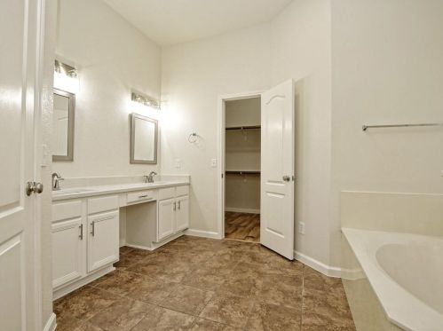 6412 Clay Allison Pass, Austin TX  78749-2700 exterior