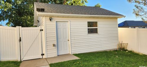 423 200, Smithfield UT 84335-2224 exterior