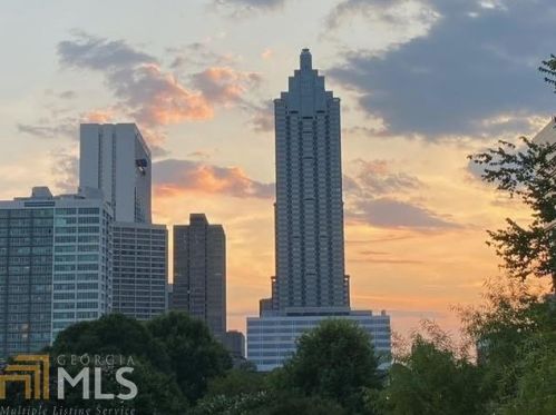 527 Mcgill Park Ave, Atlanta, GA 30312-1288