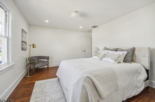 28 Courter Ave, Maplewood NJ  07040-2817 exterior