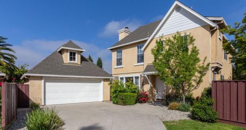 55 Canterbury Pl, Gilroy, CA 95020-7295