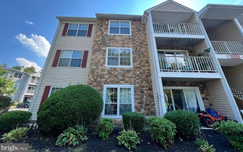22 Willow Ct, Trenton, NJ 08619-4620
