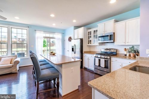 826 Nancy Lynn Ln, Arnold MD  21012-3026 exterior