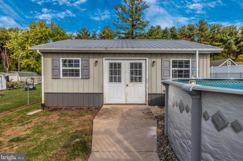 8142 Rocky Rdg Rd, Graceham MD exterior