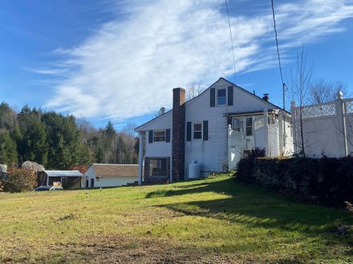 11 Oak Dr, Gilsum, NH 03448-7523