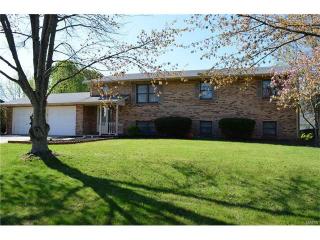 5 Aspenleaf Ln, Belleville, IL 62223-7374
