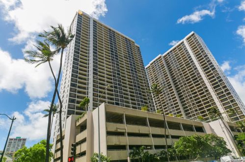 201 Ohua Ave, Honolulu HI  96815-3653 exterior