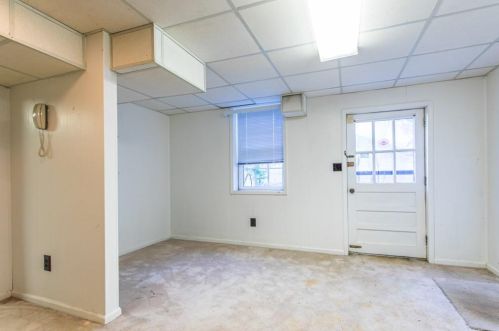 1879 Audubon Dr, Atlanta GA  30329-2706 exterior