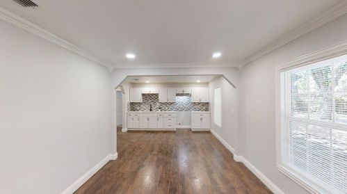 5309 Lambeth Ln, Fort Worth TX  76112-3854 exterior