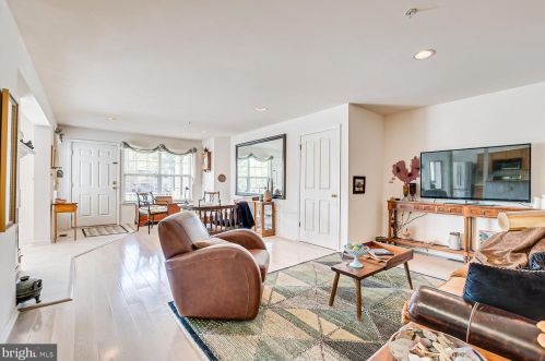 314 Brickhouse Rd, Princeton NJ  08540-7352 exterior