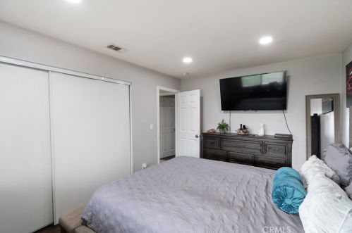 3911 Dalley Way, Riverside CA  92509-2707 exterior