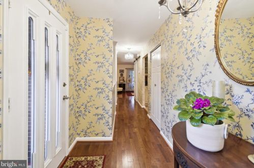 630 Westwood Dr, Aberdeen MD  21001-2335 exterior