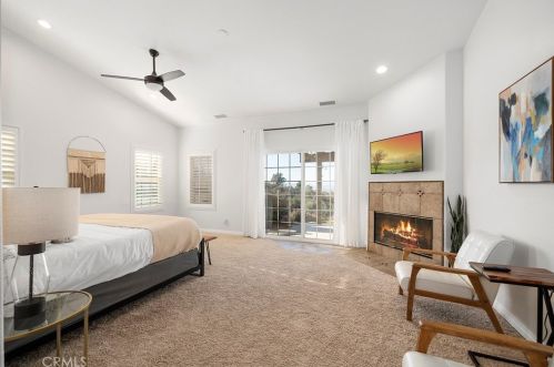 40107 Calle Breve, Temecula CA  92592-8692 exterior