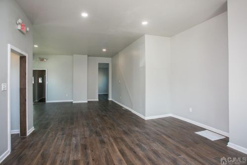 502 Liberty St, Trenton NJ  08611-1420 exterior