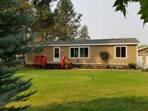 38111 Frontage Rd, Elk, WA 99009-8623