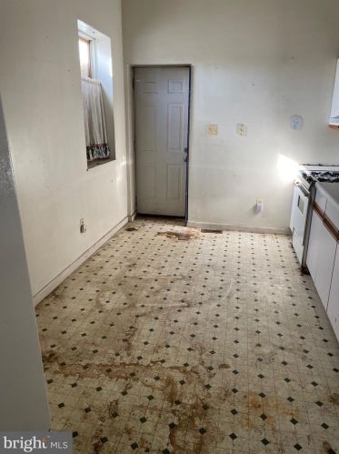 776 State St, Trenton NJ 08609-1811 exterior