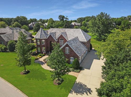 4 Loblolly Ct, Lemont IL  60439-7744 exterior