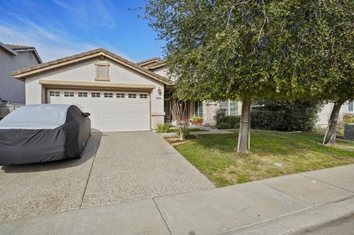 9808 Summer Glen Way, Elk Grove, CA 95757-8323