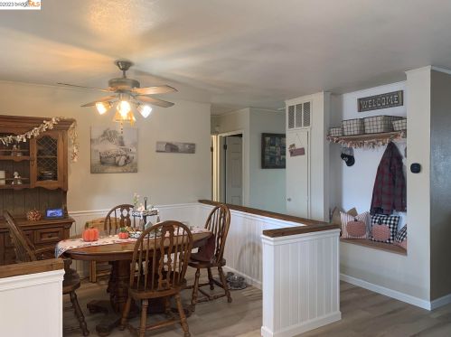 923 Ventura Ave, Livermore, CA 94551-8112