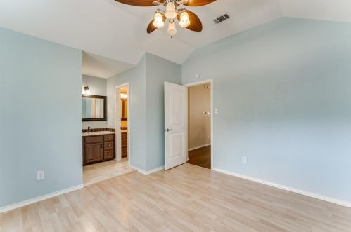 11508 Cherry Hearst Ct, Austin TX  78750-3525 exterior