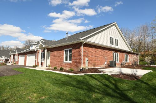 540 Prairie Crossing Dr, Mokena, IL 60451-3135