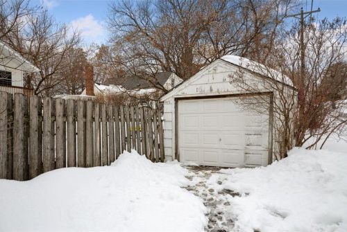 1471 Eleanor Ave, Saint Paul MN  55116-2234 exterior