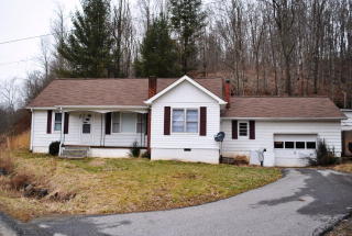 570 Jerd Branch Rd, Lansing, NC 28643-9110