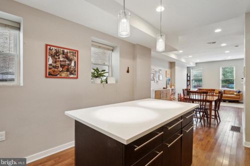 1227 20 St, Philadelphia PA 19146-4337 exterior