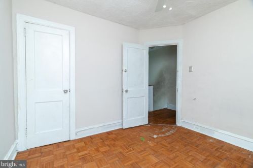 5806 20 St, Philadelphia PA 19140-1003 exterior