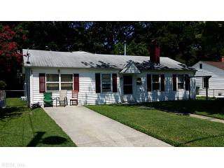 422 Cedar Dr, Hampton, VA 23669-2202