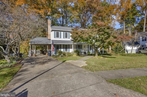 9008 Strattondale Ct, Springfield VA  22015-3659 exterior