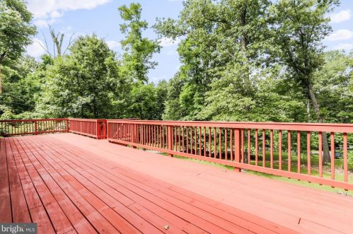 351 Cub Run Ln, Harpers Ferry WV 25425-6476 exterior