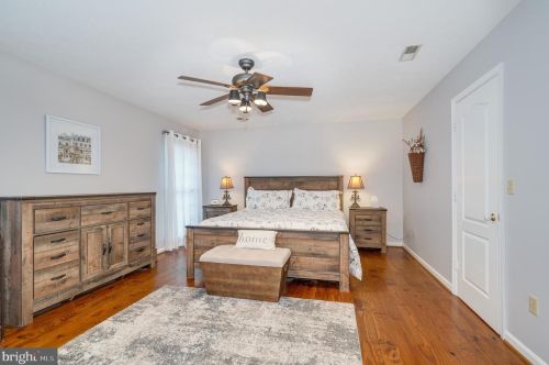 874 Pheasant Hill Rd, Summit Point WV  25446-3634 exterior