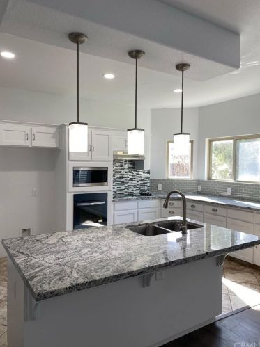 2749 Cromwell Ave, Fresno, CA 93711-0352