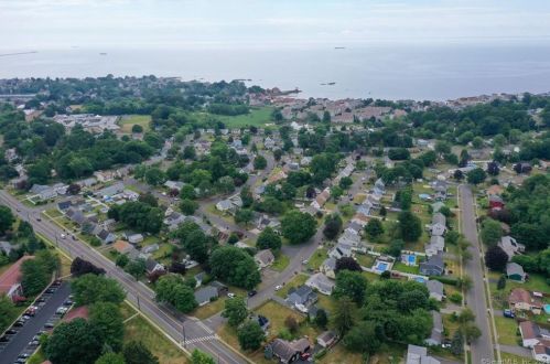 71 Dalton Rd, Milford, CT 06460-6910