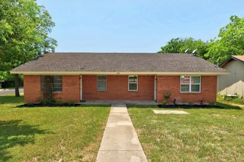 808 West St, Georgetown, TX 78626-5533